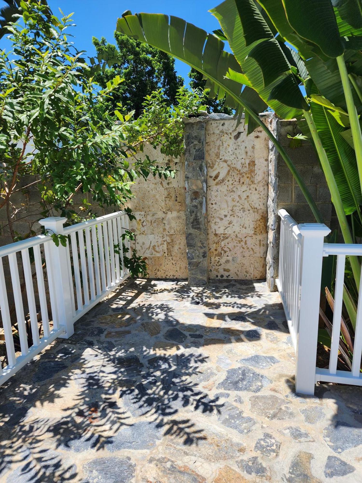 Bella Villa Room With Large Pool And Close To Beach 拉斯加勒拉斯 外观 照片